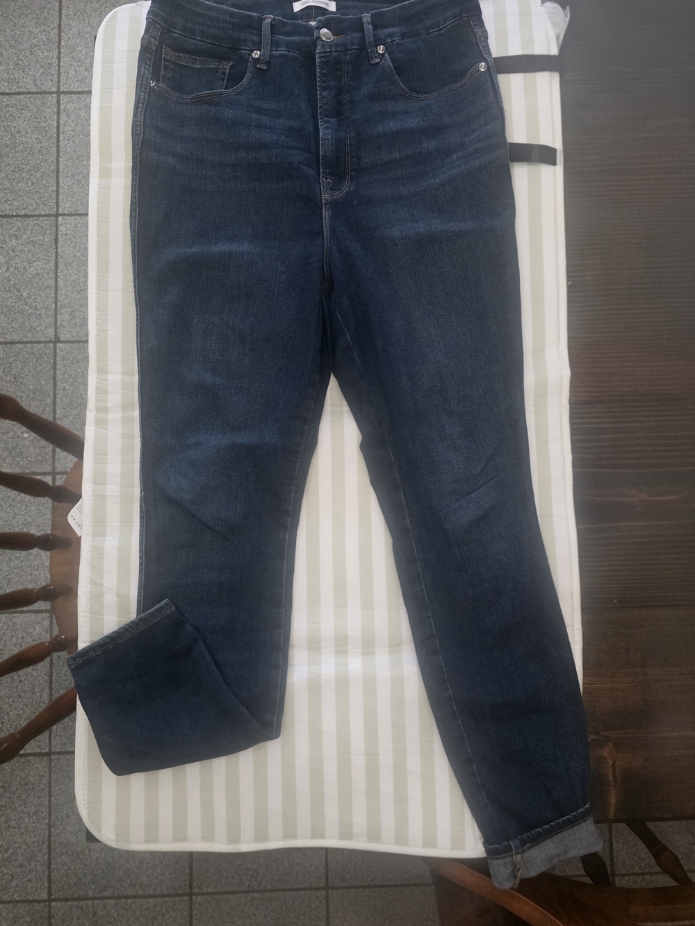 Good American Dark Indigo Straight-Leg Jeans